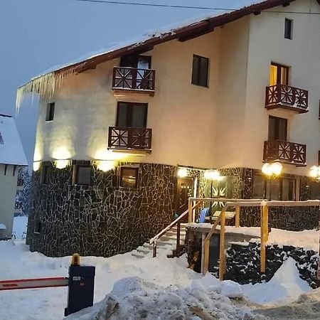 Pensiunea Piatra Graitoare Vârtop Buitenkant foto
